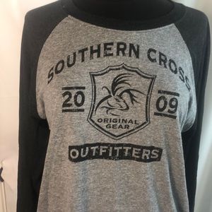 NWT Southern Cross Outfitters Sleeves Tee T-shirt